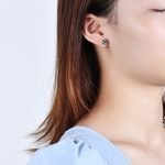 Elegant Green Moissanite Earrings - Image 4